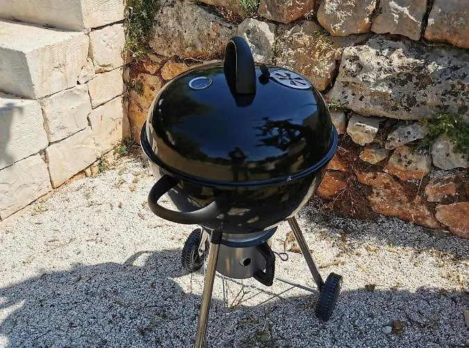 Lamia Nina بيت للعطل *